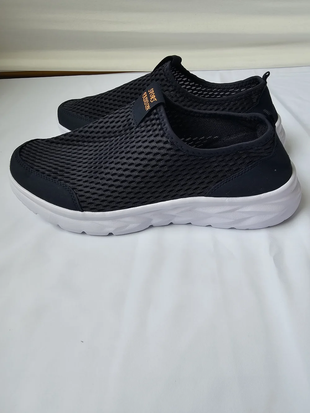 Men's Lightweight Breathable Mesh Slip-On Sneakers - Size 43 (US 9.5-10)
